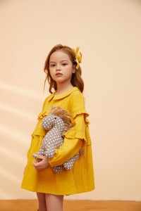 CHILDREN’S WEAR 008